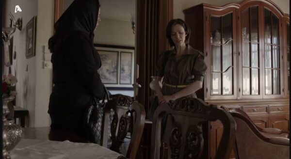 Σασμός-Sneak Preview:  Η απόφαση του Αστέρη να δώσει το κτήμα στον Άγγελο προκαλεί τη μανία της Καλλιόπης, που επιτίθεται στη Βασιλική