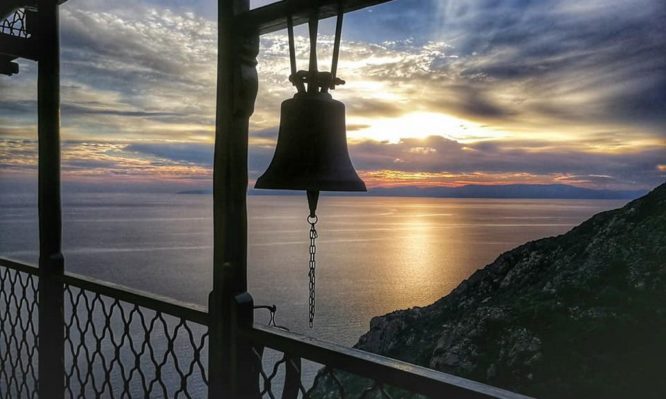 Άγιος Πορφύριος: «Η μεγάλη λύπη δεν είναι από το Θεό»