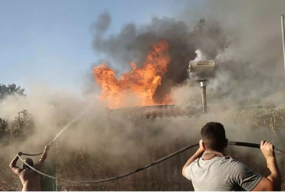 Φωτιά στην Πεντέλη: Τι να κάνετε σε περίπτωση πυρκαγιάς – Οδηγίες προστασίας των πολιτών