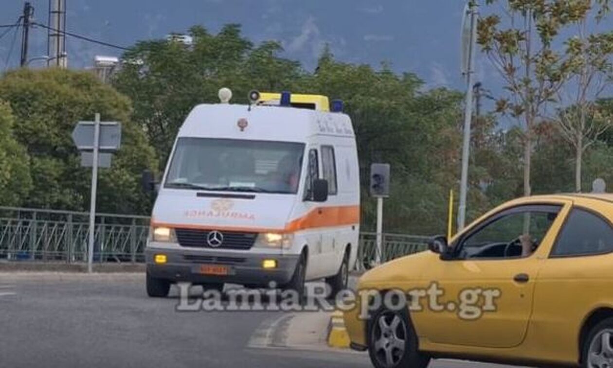 Λαμία: Επείγουσα διακομιδή παιδιού με ασθενοφόρο συνοδεία Αστυνομίας