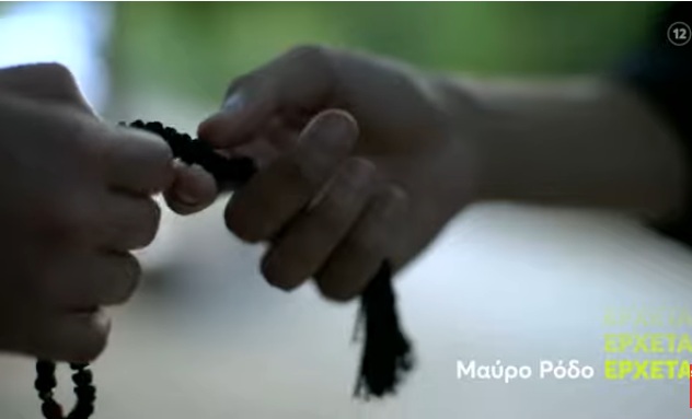 “Mαύρο Ρόδο”: Δείτε τα πρώτα εντυπωσιακά πλάνα από το μοναστήρι που δημιουργήθηκε αποκλειστικά για τη σειρά