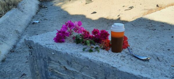 Κρήτη- Λίγα λουλούδια κι ένας καφές για τον αδικοχαμένο 27χρονο Γιώργο