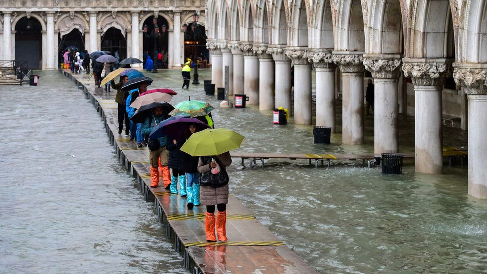 Βενετία: Πλημμύρισε ξανά η πόλη – Το φαινόμενο «acqua alta» που συμβαίνει κάθε χρόνο