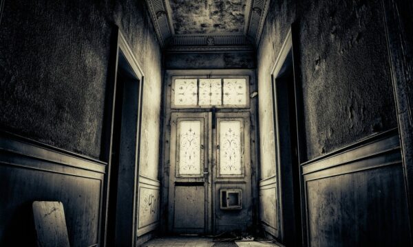 Ανεξιχνίαστες υποθέσεις: Μυστήριο στο δωμάτιο 1046