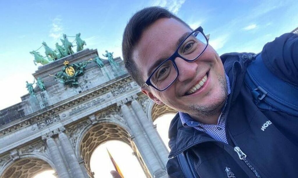 Η Alter Ego Media απαντά στον γιο του  Ηλία Μίχου για την απόλυση του: Δεν πήραμε αβασάνιστα, ούτε ελαφρά τη καρδία, την απόφαση διακοπής της συνεργασίας μας με τον κ. Παναγιώτη Μίχο…