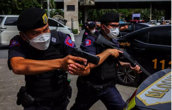 Ταϊλάνδη: Μακελειό σε παιδικό σταθμό-Σκότωσε 23 παιδιά, τη σύζυγο και το παιδί του και αυτοκτόνησε