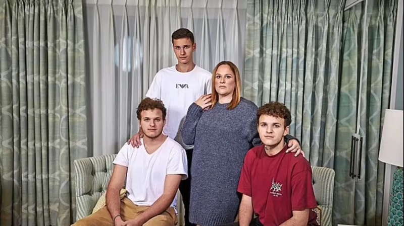 Βρετανία: Μητέρα μαχαίρωσε μέχρι θανάτου τον παιδόφιλο που βίασε τους τρεις γιους της