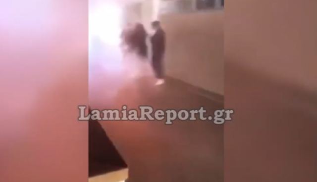 Λαμία: Έριξαν καπνογόνα σε Λύκειο – Μια μαθήτρια λιποθύμησε