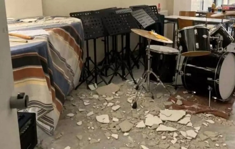 Μυτιλήνη: Σοβάδες έπεσαν στο μουσικό σχολείο την ώρα που έκαναν πρόβα στην τάξη 7 μαθητές