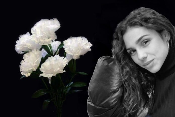 Χανιά: Συγγενείς και φίλοι αποχαιρετούν την Έμμα – Αύριο η κηδεία της