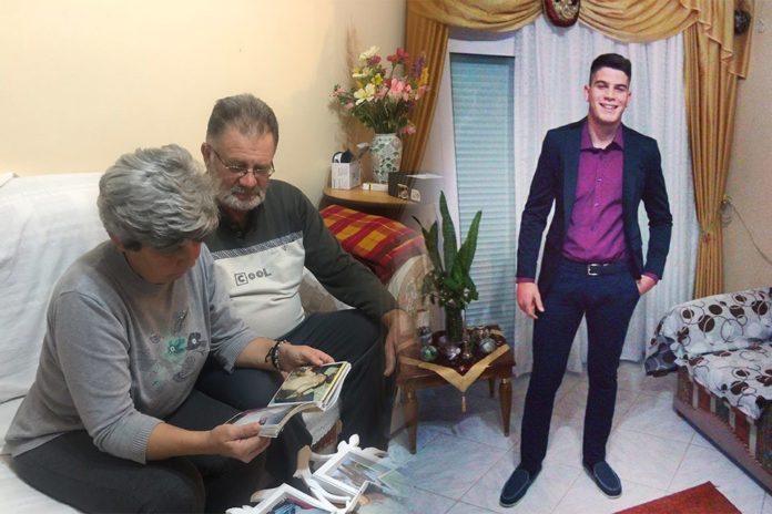 Κρήτη:  Η συγκλονιστική ιστορία δωρεάς οργάνων του  17χρονου Άγγελου – Η νύχτα που φανερώθηκε κι έσωσε τη μητέρα του