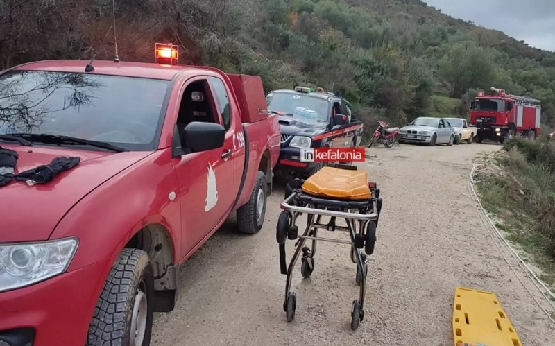 Κεφαλονιά: Φορτηγό έπεσε σε γκρεμό 200 μέτρων – Δύο νεκροί