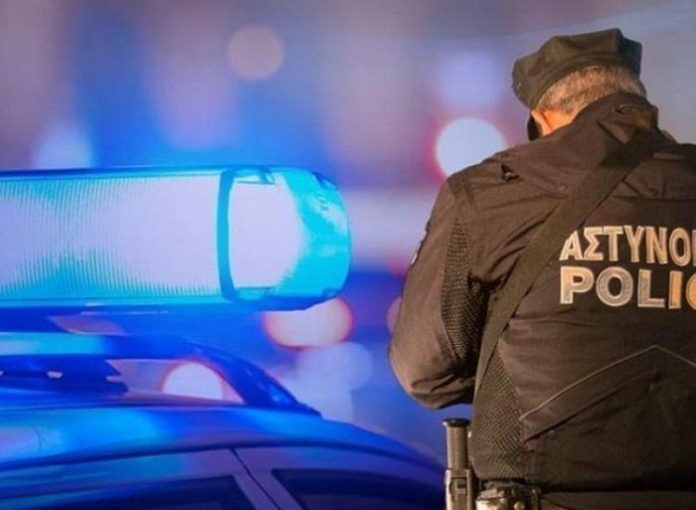 Χανιά: Είχαν «ξαφρίσει» ταμειακές μηχανές και κάρτες, έκλεψαν και ένα Ι.Χ.