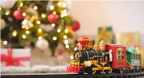 Πρεμιέρα σήμερα για τα εορταστικά καλάθια – Τι θα περιλαμβάνουν