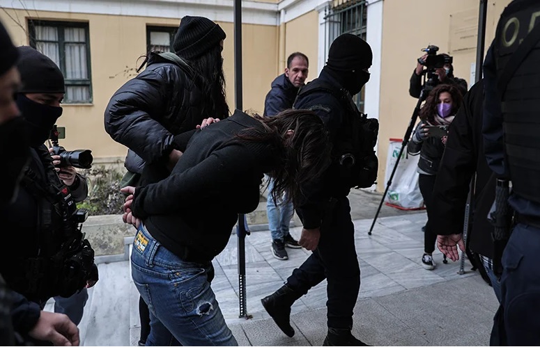 Ισόβια στη μητέρα του, για τη δολοφονία του μικρού Ανδρέα τα οστά του οποίου βρέθηκαν σε εργαλειοθήκη-Kαταπέλτης ο εισαγγελέας