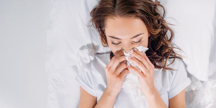 Κορωνοϊός, γρίπη, ίωση ή κρύωμα; Πώς θα ξεχωρίσετε τα συμπτώματα