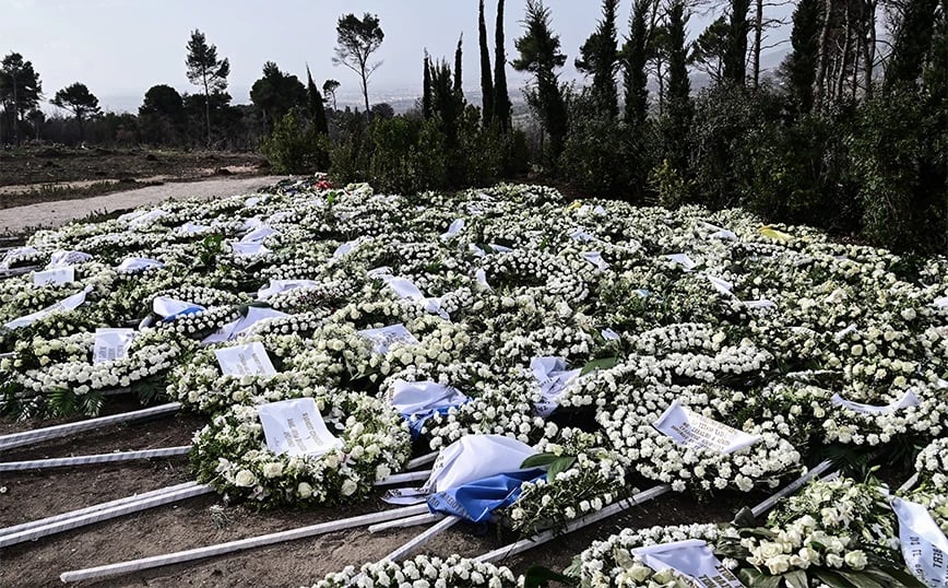 Τέως βασιλιάς Κωνσταντίνος: Σήμερα το τρισάγιο για τα 9μερα του – Ισχυρή αστυνομική παρουσία στο Τατόι