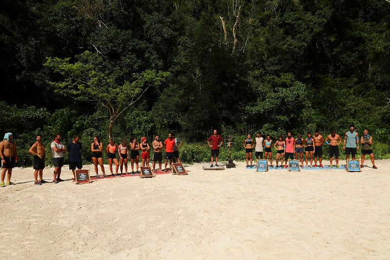 Survivor All Star: Ένα δελεαστικό έπαθλο φαγητού και μια αποχώρηση που προκαλεί έντονα συναισθήματα