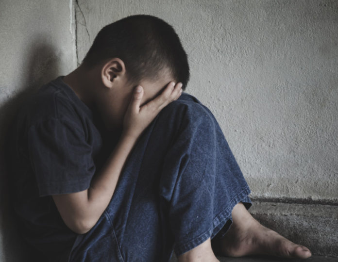 Μειώθηκε η ποινή του βιαστή ενός 8χρονου παιδιού – Παραδέχτηκε και ζήτησε συγγνώμη για το έγκλημα