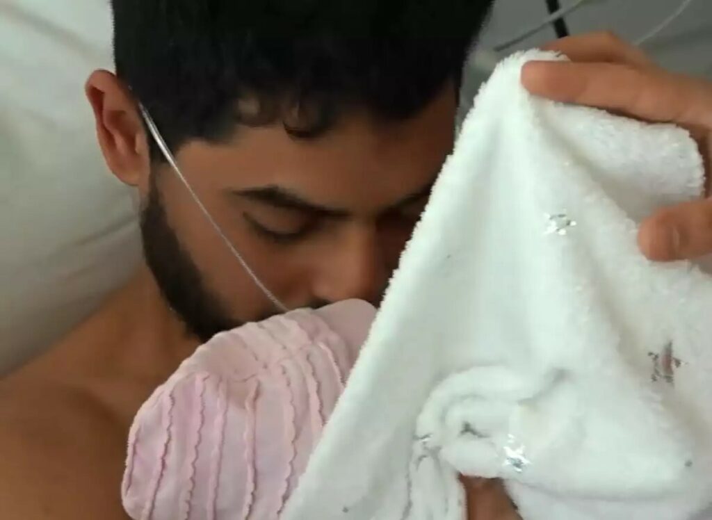 Σεισμός στην Τουρκία: Σώθηκε μετά από 11 μέρες και γνώρισε τη νεογέννητη κόρη του