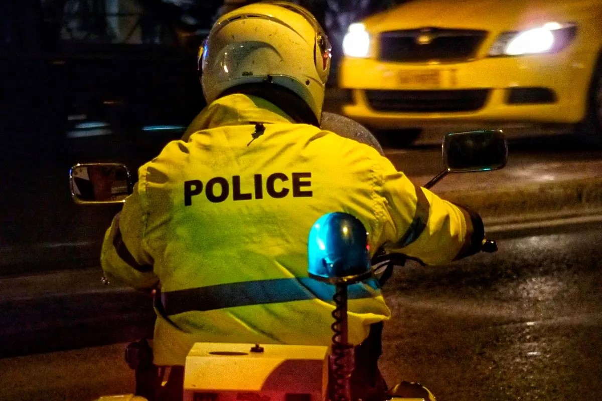 Ανήλικος απείλησε με σουγιά έναν 13χρονο στη Λαμία – Συνελήφθη από τις Αρχές ο δράστης