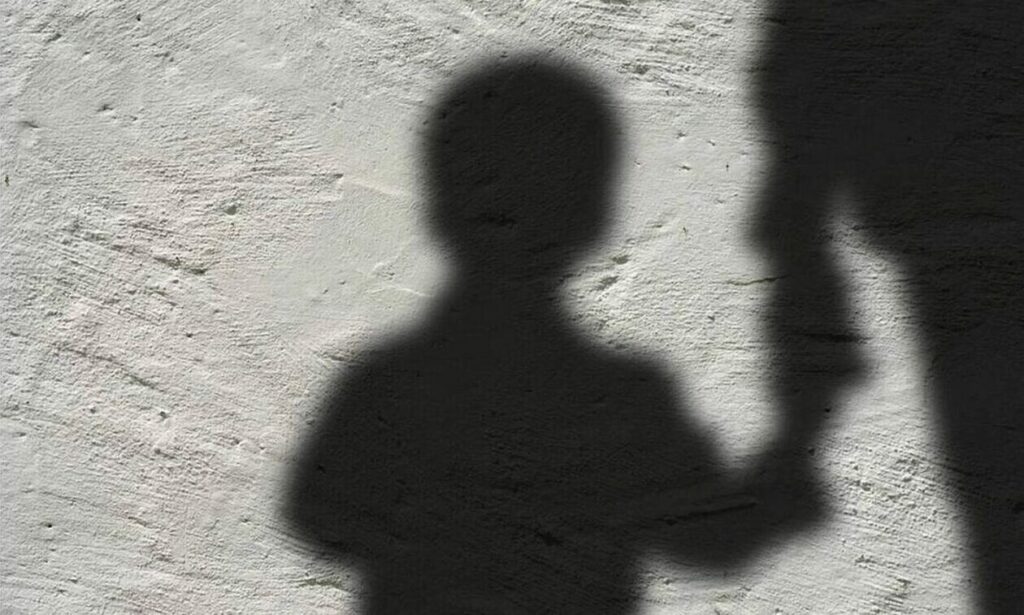 Αγρίνιο: Συγκλονίζει ο πατέρας του  4χρονου που έπεσε θύμα ασέλγειας από 28χρονο: Και τώρα σιωπή!