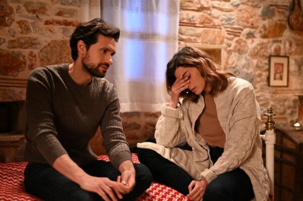 Σασμός- Η Αργυρώ προσπαθεί να προσεγγίσει τον Αστέρη, εκείνος όμως…