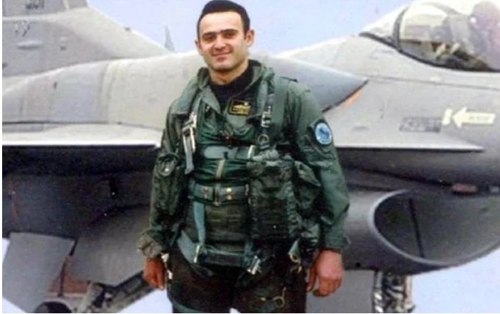 17 χρόνια  σήμερα από τον θάνατο του Σμηναγού Κώστα Ηλιάκη από τουρκικό F-16 – Τα τελευταία λόγια του