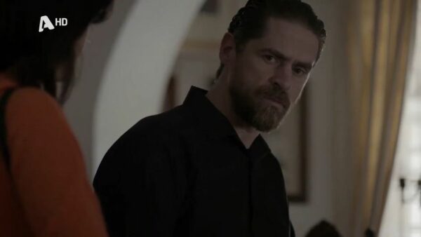 Σασμός:  Βασιλική & Μαθιός αγωνιούν για την Καλλιόπη που παθαίνει σοβαρή κρίση με το στομάχι της