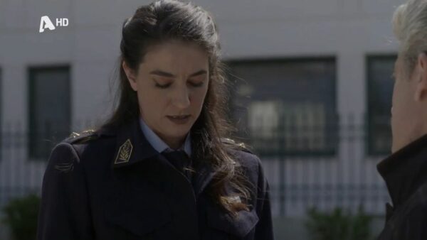 Σασμός-Sneak Preview:  Ο Αντώνης προειδοποιεί τη Ντίνα σχετικά με το Βαγγέλη