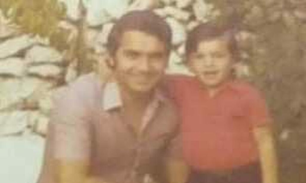 Γιάννης Κωνσταντάτος: Το συγκινητικό «αντίο» στον πατέρα του  που πέθανε στην παραλία