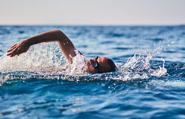 Πότε επιτρέπεται το κολύμπι μετά από αρθροσκόπηση ώμου;