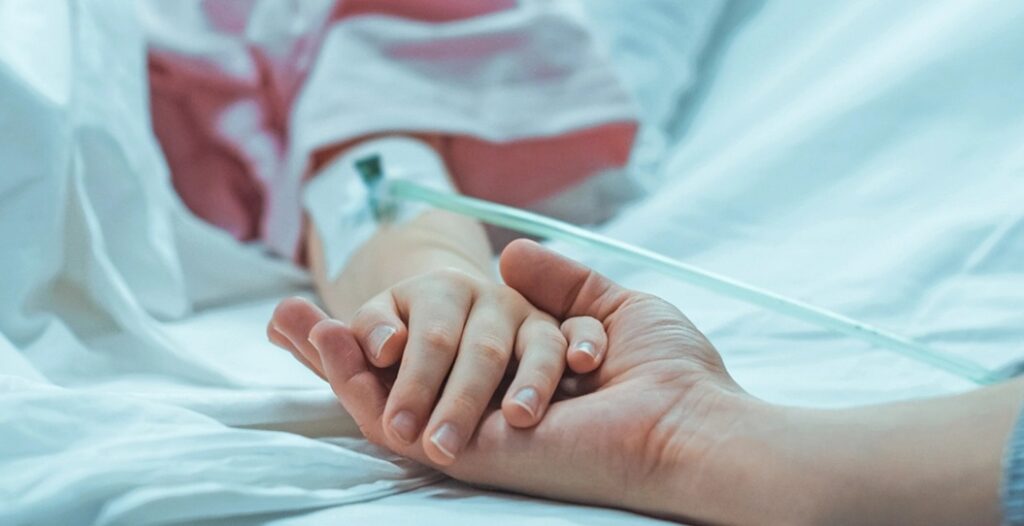 Έξι θάνατοι παιδιών από στρεπτόκοκκο Α το 2023 στην Ελλάδα – Τι να προσέχουν οι γονείς