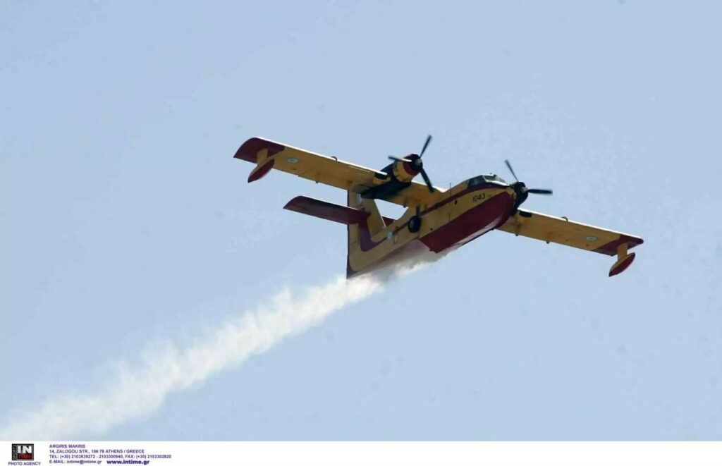Αυτός είναι ο τύπος του Canadair που συνετρίβη στην κατάσβεση της φωτιάς στην Κάρυστο