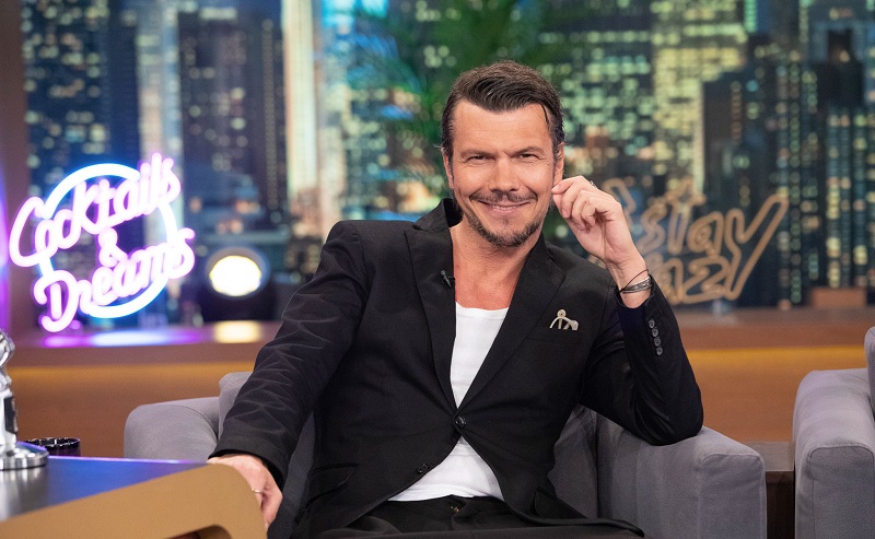 Ιωάννης Παπαζήσης: Σε ποια παράσταση κόντεψε να λιποθυμήσει από το άγχος του πριν βγει στη σκηνή;