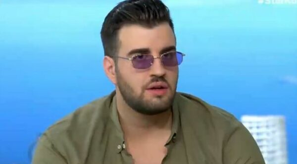 Σταύρος Βαρθαλίτης: Κάηκε ολοσχερώς το εξοχικό του. Δείτε τις φωτογραφίες που ανέβασε στο διαδίκτυο