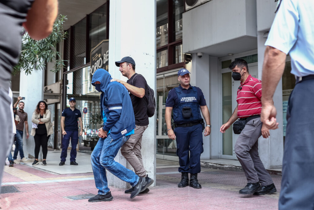 Πήραν προθεσμία για την Κυριακή οι τρεις από τους συλληφθέντες για την δολοφονία του 36χρονου Αντώνη