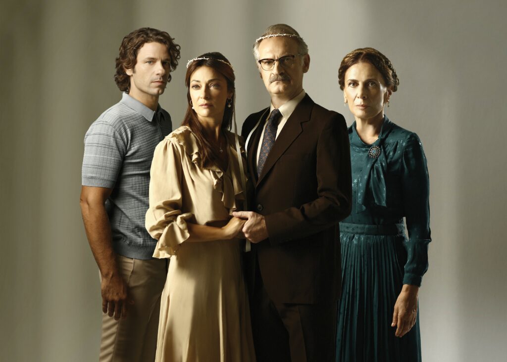 Η Ηλέκτρα κάνει πρεμιέρα στην ΕΡΤ- Κρυμμένα μυστικά, σκληρές αλήθειες κι ένας θυελλώδης έρωτας