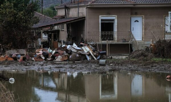 Παλαμάς Καρδίτσας: Η δραματική επιστολή πατέρα πέντε παιδιών – Δεν έχει που να μείνει