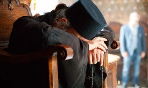 Άγιος Εφραίμ Κατουνακιώτης: Τι δύναμη που έχει το κομποσχοίνι