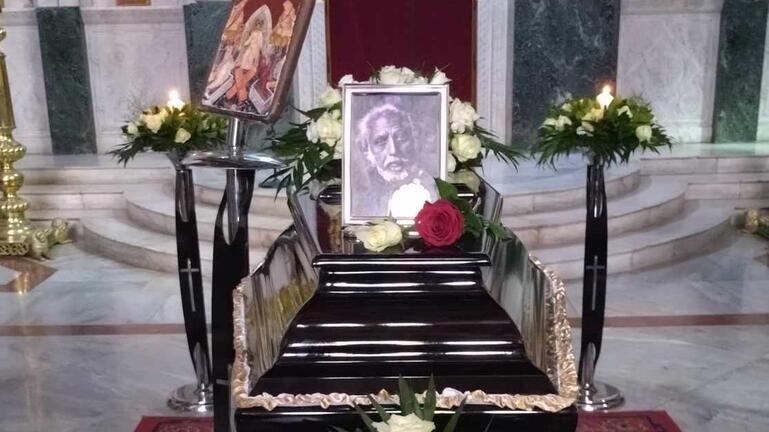 Κρήτη: Σε κλίμα συγκίνησης η κηδεία του διακεκριμένου επιστήμονα Γιώργου Γραμματικάκη (Video + Photos)