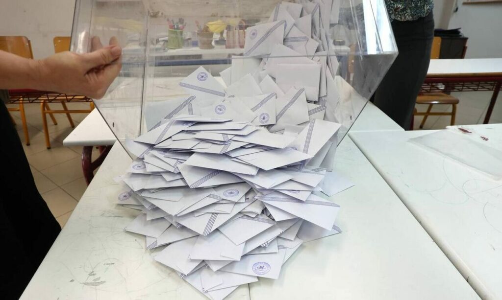 Αυτοδιοικητικές εκλογές 2023: Απίστευτα και περίεργα – Δήμαρχοι με την πρώτη και υποψήφιοι 100 ετών