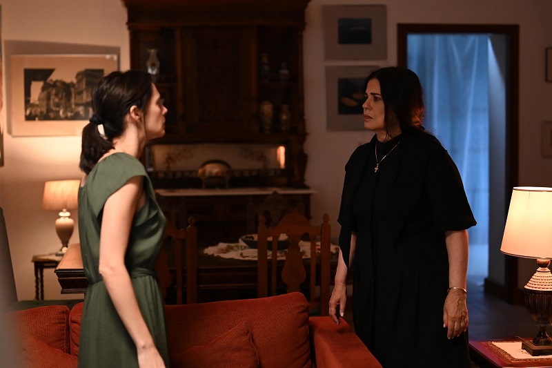 Σασμός-Sneak Preview: Η Βασιλική κατηγορεί την Καλλιόπη για τον θάνατο του Νικηφόρου!