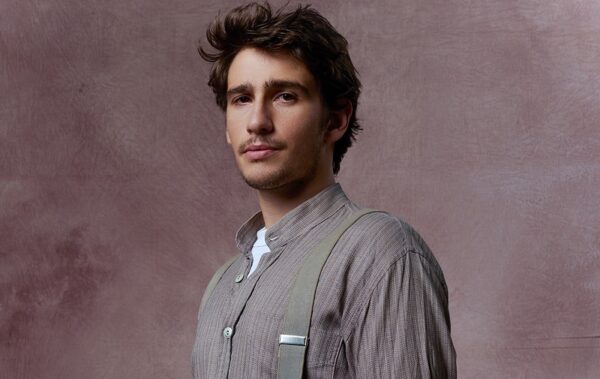 Το προξενιό της Ιουλίας -Δημήτρης Σέρφας: Ήταν η πρώτη μου ερωτική σκηνή, η Ευγενία Ξυγκόρου με ξεπαρθένιασε και ήταν φανταστική…