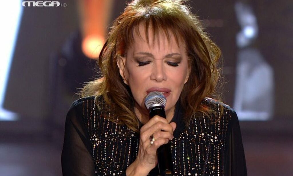 Μαίρη Χρονοπούλου: Το ατύχημα που την οδήγησε στην εντατική – «Ελπίζουν σε ένα θαύμα»