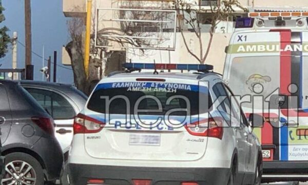 Ηράκλειο: Η στιγμή που μαθητής Γυμνασίου μεταφέρεται στο νοσοκομείο
