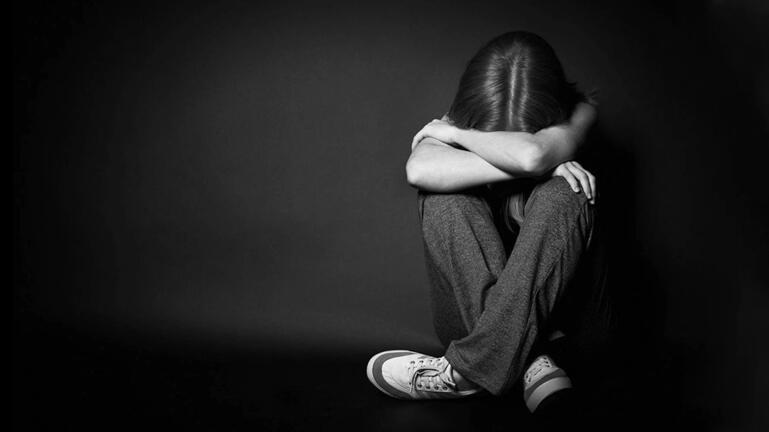Φρίκη στο Ηράκλειο: Βίαζε για 2 χρόνια την 11χρονη κόρη της συντρόφου του- Η τελευταία φορά της κακοποίησης και η αποκάλυψη