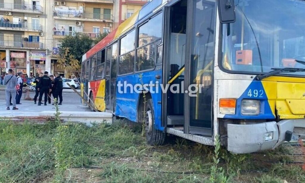 Θεσσαλονίκη: Συγκλονίζει συνάδελφος της 40χρονης που παρασύρθηκε από το αστικό λεωφορείο-Χαιρετηθήκαμε… και αύριο θα πάμε στην κηδεία της