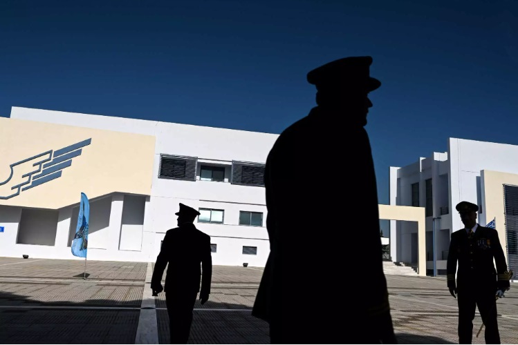 Nέα ανατριχιαστικά στοιχεία για την αυτοκτονία της 29χρονης υπαξιωματικού της Πολεμικής Αεροπορίας στην Λάρισα