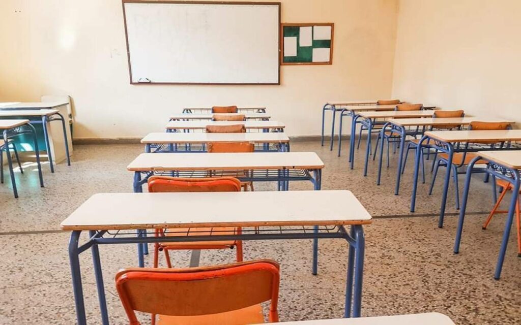 Πάτρα: Μαθήτρια κατήγγειλε καθηγητή για σεξουαλική παρενόχληση – H αντίδραση των συμμαθητών της